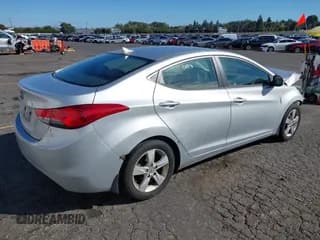 ✅ 2013 Hyundai Elantra Limited • VIN: 5NPDH4AE6DH222174 • Lot: 43199578. Listed on IAAI with 93,011 mi. Free auction sales archive from the USA and detailed vehicle history report at DreamBid. Image 4.