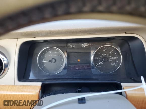 ✅ 2006 Lincoln Zephyr • VIN: 3LNHM26116R637731 • Lot: 86596655. Listed on Copart with 94,515 mi. Free auction sales archive from the USA and detailed vehicle history report at DreamBid. Image 9.