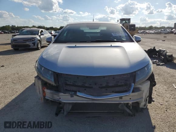 ✅ 2014 Chevrolet Volt • VIN: 1G1RE6E42EU147369 • Lot: 59795494. Wystawiony na Copart z przebiegiem Nie podano. Bezpłatny archiwum sprzedaży aukcyjnych z USA i szczegółowy raport historii pojazdu na DreamBid. Zdjęcie 5.