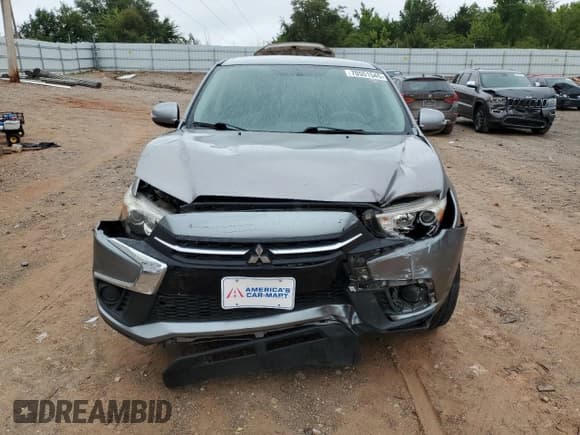 ✅ 2018 Mitsubishi Outlander ES • VIN: JA4AP3AU3JU019911 • Lot: 70551545. Wystawiony na Copart z przebiegiem 60 854 mil. Bezpłatny archiwum sprzedaży aukcyjnych z USA i szczegółowy raport historii pojazdu na DreamBid. Zdjęcie 5.