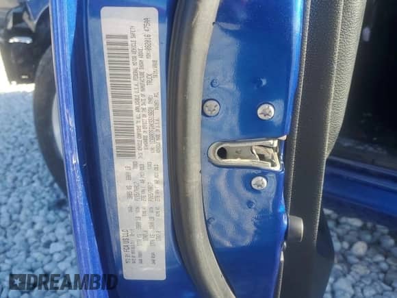 2019 Ram 1500 Express with VIN 1C6RR7FG0KS519820, listed as a Copart auction lot 81775174 with 67,011 mi miles and Salvage title. Bid and sale history available at DreamBid. Image 14.