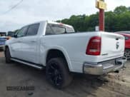✅ 2021 Ram 1500 Laramie • VIN: 1C6SRFJT7MN756886 • Lot: 42979169. Wystawiony na IAAI z przebiegiem 82 927 mil. Bezpłatny archiwum sprzedaży aukcyjnych z USA i szczegółowy raport historii pojazdu na DreamBid. Zdjęcie 3.