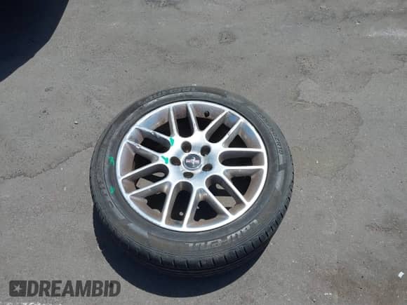 2014 Ford Mustang V6 с VIN 1ZVBP8EM1E5291808, выставлен на аукционе IAAI как лот 42353380 с пробегом 87 733 миль миль и . История ставок и продаж доступна на DreamBid. Изображение 12.