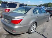 ✅ 2009 BMW 5 Series 528i • VIN: WBANU53539C121757 • Лот: 43358835. Опубликован ранее на IAAI с пробегом 237 746 миль. Бесплатный доступ к архиву аукционных продаж из США и подробный отчёт об истории автомобиля на DreamBid. Изображение 4.