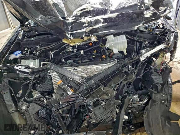 ✅ 2025 Ford Explorer Platinum • VIN: 1FMUK8HH4SGB80965 • Lot: 94333375. Wystawiony na Copart z przebiegiem 21 003 mil. Bezpłatny archiwum sprzedaży aukcyjnych z USA i szczegółowy raport historii pojazdu na DreamBid. Zdjęcie 12.