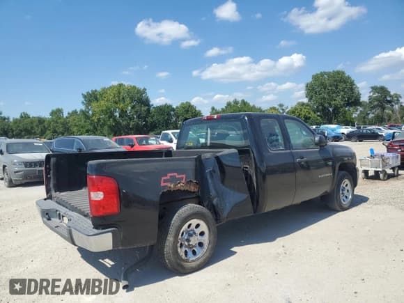 ✅ 2009 Chevrolet Silverado 1500 Work Truck • VIN: 1GCEC19X99Z139104 • Lot: 70810115. Wystawiony na Copart z przebiegiem 112 295 mil. Bezpłatny archiwum sprzedaży aukcyjnych z USA i szczegółowy raport historii pojazdu na DreamBid. Zdjęcie 3.