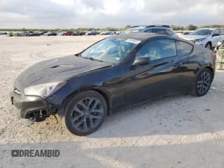 ✅ 2013 Hyundai Genesis Coupe Premium • VIN: KMHHT6KD5DU107066 • Лот: 89548645. Опубликован ранее на Copart с пробегом 115 998 миль. Бесплатный доступ к архиву аукционных продаж из США и подробный отчёт об истории автомобиля на DreamBid. Изображение 1.