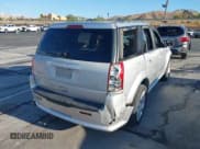 ✅ 2004 Saturn VUE V6 • VIN: 5GZCZ53464S876904 • Lot: 43222788. Wystawiony na IAAI z przebiegiem 243 858 mil. Bezpłatny archiwum sprzedaży aukcyjnych z USA i szczegółowy raport historii pojazdu na DreamBid. Zdjęcie 4.