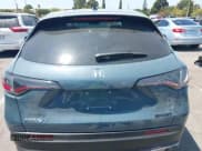 ✅ 2025 Honda HR-V Sport • VIN: 3CZRZ1H54SM746240 • Lot: 42981803. Wystawiony na IAAI z przebiegiem 9 230 mil. Bezpłatny archiwum sprzedaży aukcyjnych z USA i szczegółowy raport historii pojazdu na DreamBid. Zdjęcie 17.