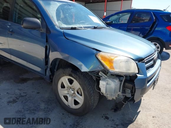 ✅ 2011 Toyota RAV4 • VIN: 2T3ZF4DV2BW093055 • Lot: 43429289. Listed on IAAI with 167,625 mi. Free auction sales archive from the USA and detailed vehicle history report at DreamBid. Image 6.