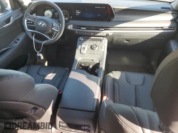 ✅ 2024 Hyundai Palisade Limited • VIN: KM8R54GE5RU795680 • Лот: 83765704. Опубликован ранее на Copart с пробегом 657 миль. Бесплатный доступ к архиву аукционных продаж из США и подробный отчёт об истории автомобиля на DreamBid. Изображение 8.