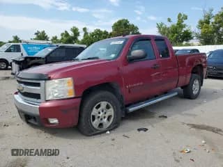 ✅ 2007 Chevrolet Silverado 1500 1LT • VIN: 2GCEK19C271633987 • Lot: 65523155. Listed on Copart with 178,134 mi. Free auction sales archive from the USA and detailed vehicle history report at DreamBid. Image 1.
