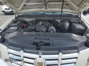 ✅ 2010 Cadillac Escalade • VIN: 1GYUKAEF8AR169401 • Лот: 68390435. Опубликован ранее на Copart с пробегом 308 147 миль. Бесплатный доступ к архиву аукционных продаж из США и подробный отчёт об истории автомобиля на DreamBid. Изображение 12.