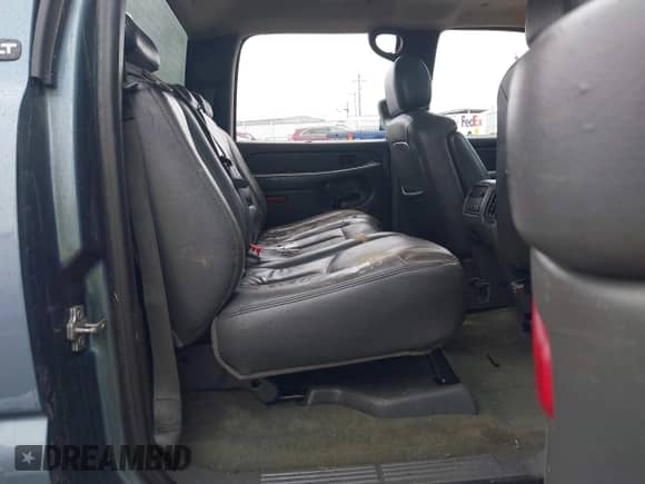 2006 GMC Sierra 1500 SLE1 с VIN 2GTEK13Z861344608, выставлен на аукционе IAAI как лот 41799997 с пробегом Не указан миль и . История ставок и продаж доступна на DreamBid. Изображение 8.