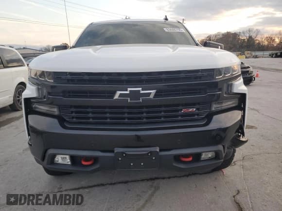 ✅ 2021 Chevrolet Silverado 1500 LT Trail Boss • VIN: 3GCPYFED7MG325302 • Lot: 93606795. Wystawiony na Copart z przebiegiem 69 130 mil. Bezpłatny archiwum sprzedaży aukcyjnych z USA i szczegółowy raport historii pojazdu na DreamBid. Zdjęcie 5.