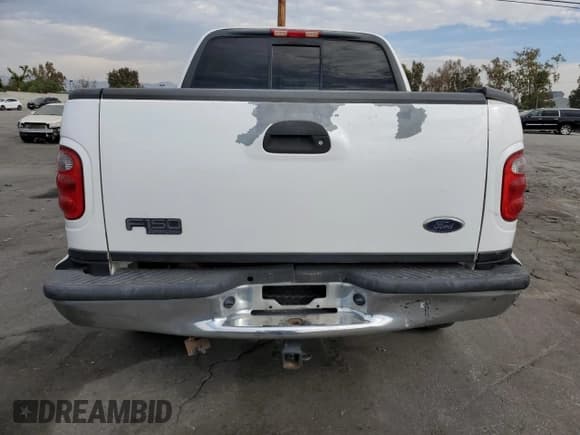 ✅ 2002 Ford F-150 XLT • VIN: 1FTRW07662KB60102 • Lot: 92088725. Wystawiony na Copart z przebiegiem 2 788 046 mil. Bezpłatny archiwum sprzedaży aukcyjnych z USA i szczegółowy raport historii pojazdu na DreamBid. Zdjęcie 6.
