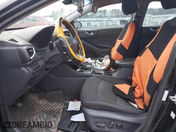 2017 Hyundai Ioniq SEL с VIN KMHC75LC4HU045986, выставлен на аукционе Copart как лот 81673394 с пробегом 133 913 миль миль и Чистый • Clean title. История ставок и продаж доступна на DreamBid. Изображение 7.