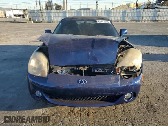 ✅ 2003 Toyota MR2 • VIN: JTDFR320330065914 • Лот: 88791655. Опубликован ранее на Copart с пробегом 125 564 миль. Бесплатный доступ к архиву аукционных продаж из США и подробный отчёт об истории автомобиля на DreamBid. Изображение 5.