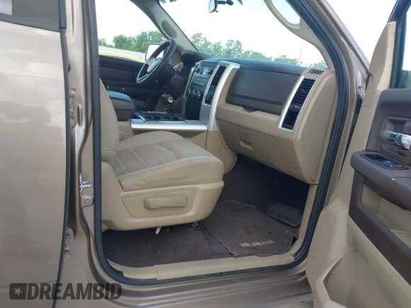 ✅ 2009 Dodge 1500 SLT • VIN: 1D3HB18P69S737751 • Lot: 42734277. Listed on IAAI with 172,777 mi. Free auction sales archive from the USA and detailed vehicle history report at DreamBid. Image 5.
