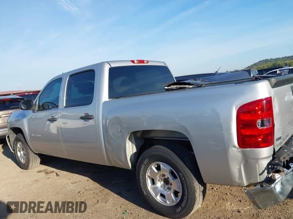 ✅ 2011 Chevrolet Silverado 1500 LT • VIN: 3GCPCSE04BG247689 • Lot: 43280628. Listed on IAAI with 170,771 mi. Free auction sales archive from the USA and detailed vehicle history report at DreamBid. Image 14.
