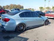 ✅ 2018 BMW M3 • VIN: WBS8M9C55J5J78955 • Lot: 42298125. Wystawiony na IAAI z przebiegiem 44 515 mil. Bezpłatny archiwum sprzedaży aukcyjnych z USA i szczegółowy raport historii pojazdu na DreamBid. Zdjęcie 13.
