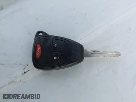 ✅ 2017 Jeep Wrangler Unlimited Rubicon • VIN: 1C4BJWFG7HL658499 • Лот: 43767663. Опубликован ранее на IAAI с пробегом 73 230 миль. Бесплатный доступ к архиву аукционных продаж из США и подробный отчёт об истории автомобиля на DreamBid. Изображение 11.