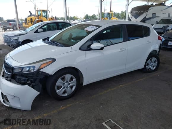 ✅ 2017 Kia Forte LX • VIN: KNAFK5A88H5705579 • Lot: 43503294. Listed on IAAI with 70,604 mi. Free auction sales archive from the USA and detailed vehicle history report at DreamBid. Image 2.