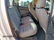 ✅ 2021 Chevrolet Colorado 2WD Work Truck • VIN: 1GCGSBEN1M1265387 • Lot: 82262595. Wystawiony na Copart z przebiegiem 95 796 mil. Bezpłatny archiwum sprzedaży aukcyjnych z USA i szczegółowy raport historii pojazdu na DreamBid. Zdjęcie 10.