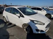 ✅ 2016 Ford Fiesta SE • VIN: 3FADP4EJ7GM157754 • Lot: 89656215. Wystawiony na Copart z przebiegiem 123 091 mil. Bezpłatny archiwum sprzedaży aukcyjnych z USA i szczegółowy raport historii pojazdu na DreamBid. Zdjęcie 4.