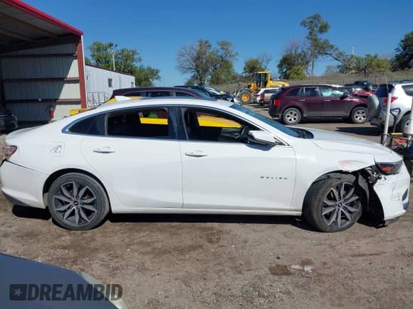 2016 Chevrolet Malibu LT with VIN 1G1ZE5ST9GF340177, listed as a IAAI auction lot 43400101 with 82,421 mi miles and . Bid and sale history available at DreamBid. Image 13.