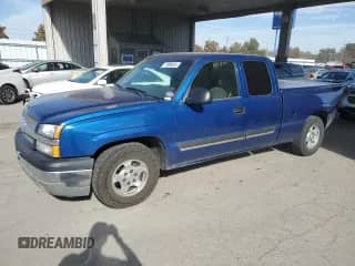 ✅ 2003 Chevrolet Silverado 1500 • VIN: 2GCEC19V431341038 • Lot: 77088834. Wystawiony na Copart z przebiegiem 190 987 mil mil. Skorzystaj z bezpłatnego archiwum sprzedaży aukcyjnych z USA i zobacz szczegółowy raport historii pojazdu na DreamBid. Zdjęcie 1.