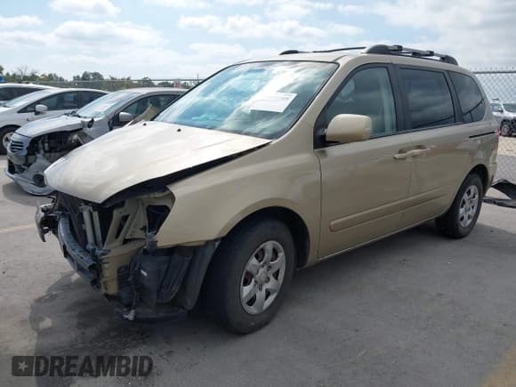 ✅ 2007 Kia Sedona • VIN: KNDMB133X76141799 • Lot: 43550289. Wystawiony na IAAI z przebiegiem 130 398 mil. Bezpłatny archiwum sprzedaży aukcyjnych z USA i szczegółowy raport historii pojazdu na DreamBid. Zdjęcie 2.