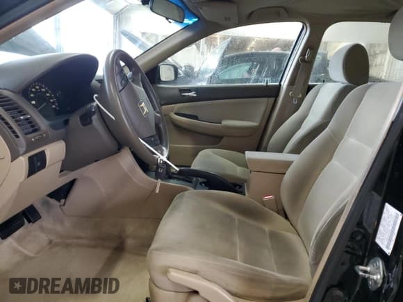 ✅ 2007 Honda Accord LX SE • VIN: 1HGCM66407A063541 • Lot: 90989615. Listed on Copart with 236,280 mi. Free auction sales archive from the USA and detailed vehicle history report at DreamBid. Image 7.