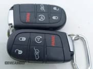 ✅ 2015 Jeep Grand Cherokee Laredo • VIN: 1C4RJFAG7FC918189 • Лот: 43047753. Опубликован ранее на IAAI с пробегом 99 612 миль. Бесплатный доступ к архиву аукционных продаж из США и подробный отчёт об истории автомобиля на DreamBid. Изображение 11.