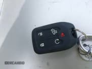 ✅ 2021 Chevrolet Silverado 1500 RST • VIN: 1GCUYEEL8MZ376540 • Lot: 42153636. Wystawiony na IAAI z przebiegiem 40 516 mil. Bezpłatny archiwum sprzedaży aukcyjnych z USA i szczegółowy raport historii pojazdu na DreamBid. Zdjęcie 11.