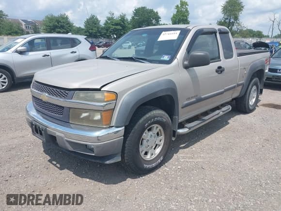 ✅ 2004 Chevrolet Colorado LS Z71 • VIN: 1GCDT196X48185056 • Lot: 42741044. Wystawiony na IAAI z przebiegiem 121 762 mil. Bezpłatny archiwum sprzedaży aukcyjnych z USA i szczegółowy raport historii pojazdu na DreamBid. Zdjęcie 2.