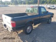 ✅ 2004 Ford Ranger XL • VIN: 1FTYR10D64PA57205 • Lot: 42796578. Wystawiony na IAAI z przebiegiem 195 020 mil. Bezpłatny archiwum sprzedaży aukcyjnych z USA i szczegółowy raport historii pojazdu na DreamBid. Zdjęcie 4.