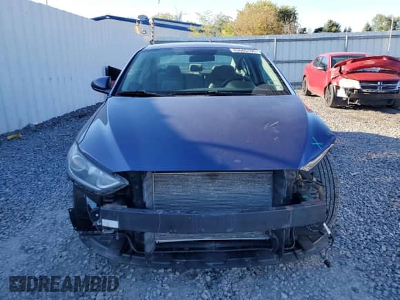 2017 Hyundai Elantra SE with VIN 5NPD74LF7HH089830, listed as a Copart auction lot 85665155 with 85,984 mi miles and Salvage title. Bid and sale history available at DreamBid. Image 5.