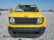 ✅ 2017 Jeep Renegade Altitude • VIN: ZACCJABB5HPF93679 • Lot: 57417255. Wystawiony na Copart z przebiegiem 106 098 mil. Bezpłatny archiwum sprzedaży aukcyjnych z USA i szczegółowy raport historii pojazdu na DreamBid. Zdjęcie 5.