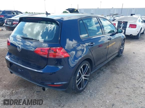 ✅ 2017 Volkswagen Golf GTI S • VIN: 3VW447AU1HM042991 • Lot: 42799692. Listed on IAAI with 77,958 mi. Free auction sales archive from the USA and detailed vehicle history report at DreamBid. Image 4.