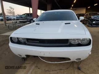 ✅ 2013 Dodge Challenger Rallye Redline • VIN: 2C3CDYAG3DH540315 • Lot: 83849404. Wystawiony na Copart z przebiegiem 179 237 mil. Bezpłatny archiwum sprzedaży aukcyjnych z USA i szczegółowy raport historii pojazdu na DreamBid. Zdjęcie 5.