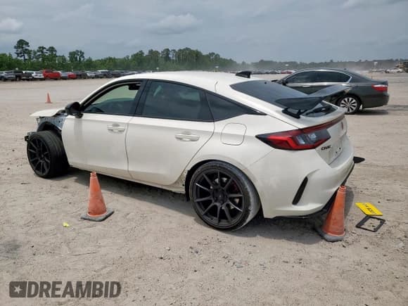 ✅ 2023 Honda Civic Type R • VIN: JHMFL5G42PX003179 • Lot: 57123425. Listed on Copart with 9,724 mi. Free auction sales archive from the USA and detailed vehicle history report at DreamBid. Image 2.