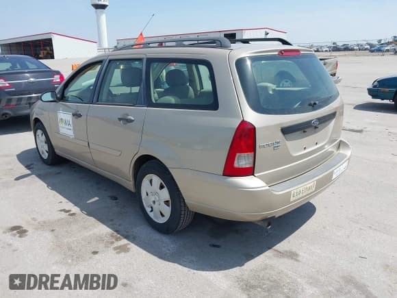 ✅ 2007 Ford Focus SE • VIN: 1FAHP36N87W117244 • Lot: 42482087. Listed on IAAI with 117,743 mi. Free auction sales archive from the USA and detailed vehicle history report at DreamBid. Image 3.