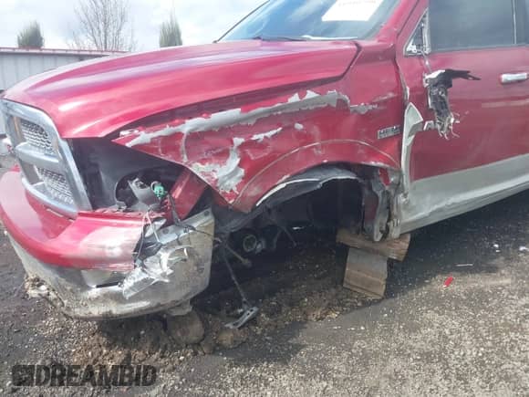 2010 Dodge 1500 Sport z VIN 1D7RV1CT1AS210154, wystawiony jako IAAI lot #41949799 z przebiegiem 147 783 mil mil oraz . Historia ofert i sprzedaży dostępna na DreamBid. Obrazek 6.