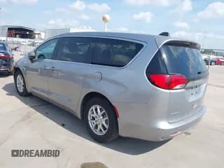 ✅ 2021 Chrysler Voyager LX • VIN: 2C4RC1CGXMR580270 • Лот: 43538319. Опубликован ранее на IAAI с пробегом 66 270 миль. Бесплатный доступ к архиву аукционных продаж из США и подробный отчёт об истории автомобиля на DreamBid. Изображение 3.