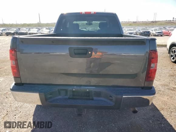 ✅ 2011 Chevrolet Silverado 1500 1HY • VIN: 3GCUKUEJXBG124294 • Lot: 90078405. Listed on Copart with 172,125 mi. Free auction sales archive from the USA and detailed vehicle history report at DreamBid. Image 6.