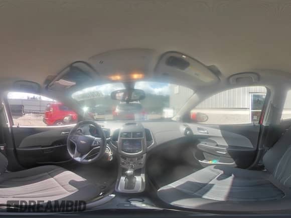 2015 Chevrolet Sonic LT z VIN 1G1JC5SG3F4139150, wystawiony jako Copart lot #67015864 z przebiegiem 39 057 mil mil oraz Szkoda całkowita • Salvage title. Historia ofert i sprzedaży dostępna na DreamBid. Obrazek 12.