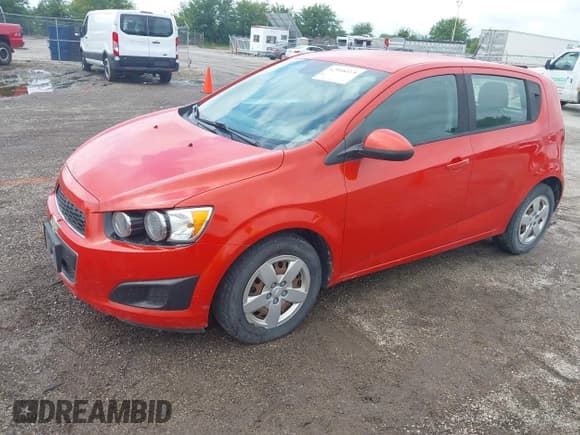 ✅ 2013 Chevrolet Sonic LS • VIN: 1G1JA6SH4D4216836 • Lot: 42958415. Listed on IAAI with 115,236 mi. Free auction sales archive from the USA and detailed vehicle history report at DreamBid. Image 2.