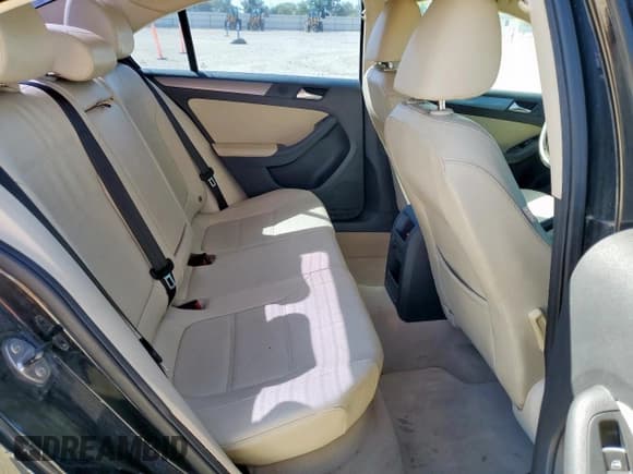 ✅ 2013 Volkswagen Jetta TDI w/Premium • VIN: 3VWLL7AJ7DM232096 • Lot: 57265725. Listed on Copart with 120,361 mi. Free auction sales archive from the USA and detailed vehicle history report at DreamBid. Image 10.