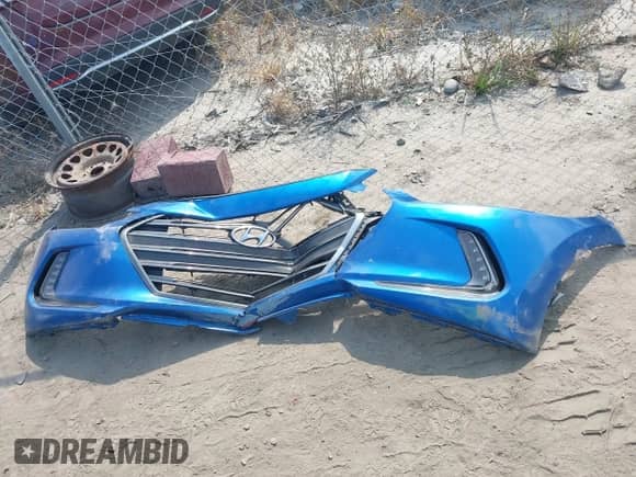 2018 Hyundai Elantra Value Edition z VIN 5NPD84LF7JH279551, wystawiony jako IAAI lot #40075962 z przebiegiem 91 961 mil mil oraz . Historia ofert i sprzedaży dostępna na DreamBid. Obrazek 12.